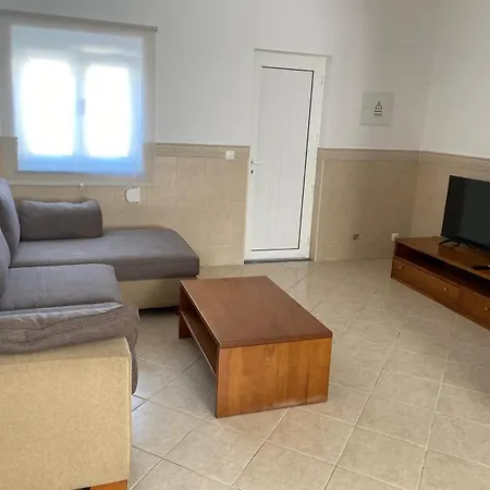 Swordfish Charming Retreat *